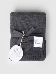 Pluchi Women Knitted Scarf