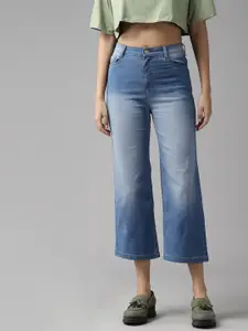 Roadster Women Solid Flared High-Rise Light Fade Stretchable Jeans