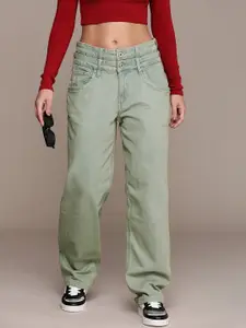 Roadster Women Loose Fit Mid-Rise Heavy Fade Stretchable Jeans