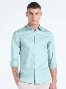 Flying Machine Abstract Printed Cutaway Collar Casual Shirt