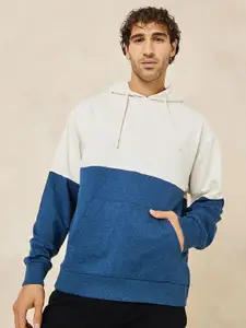Styli Blue Colourblocked Relaxed Fit Terry Hooded Sweatshirt
