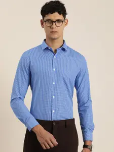 INVICTUS Men Original Slim Fit Opaque Checked Formal Shirt