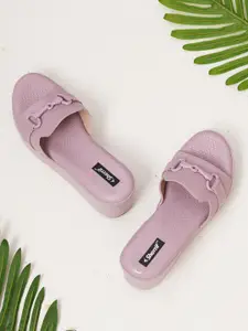 Sherrif Shoes Textured Wedge Heels With Buckle