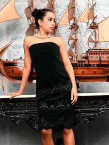 ODETTE Gold-Plated Pearls Necklace