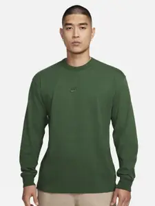 Nike Sportswear Premium Essentials Long-Sleeve T-Shirt