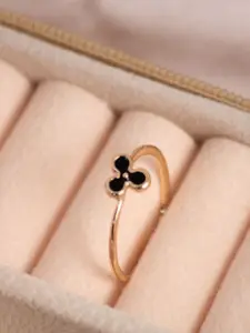 SALTY Electroplated Lucky Band Shaped Details Ring