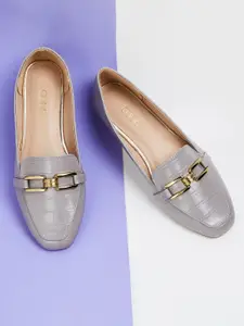CODE by Lifestyle Women Textured Buckled Loafers