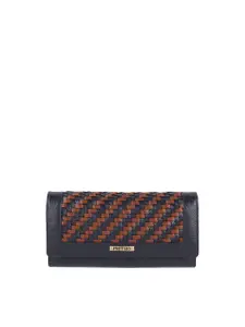 Metro Women Checked Leather Two Fold Wallet