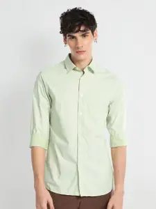 Flying Machine Geometric Printed Slim Fit Casual Shirt