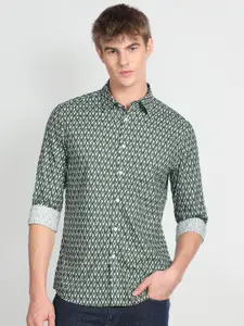 Flying Machine Opaque Geometric Printed Pure Cotton Casual Shirt