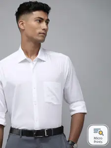 Park Avenue Pure Cotton Self Design Slim Fit Cutaway Collar Formal Shirt