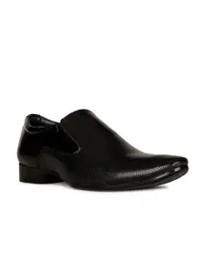 Bata Men Textured Formal Slip-On Shoes