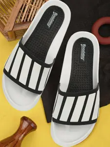 The Roadster Lifestyle Co. Men Striped Sliders
