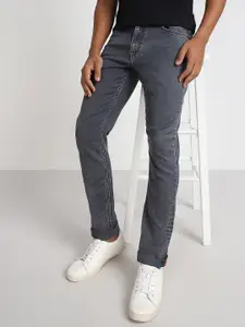 Lee Men Bruce Skinny Fit Mid-Rise Heavy Fade Stretchable Jeans