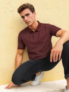 Lee Geometric Printed Polo Collar Cotton Slim Fit T-shirt