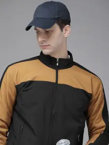 VOXATI Men Colourblocked Sporty Jacket