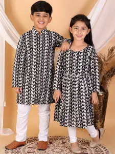 VASTRAMAY Boys Paisley Embroidered Mandarin Collar Pure Cotton Kurta with Pyjamas