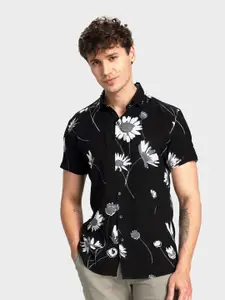 Snitch Black Slim Fit Floral Printed Casual Shirt