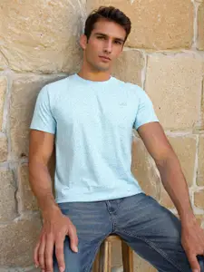 Lee Men Abstract Printed Slim Fit Cotton T-shirt