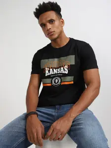 Lee Men Typography Printed Slim Fit Cotton T-shirt