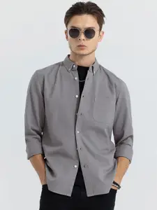 Snitch Men Grey Classic Slim Fit Opaque Casual Shirt