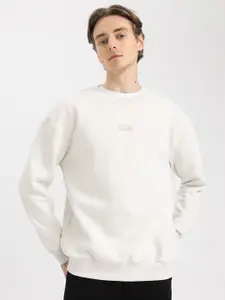 DeFacto Round Neck Full Sleeve Pullover Sweatshirt