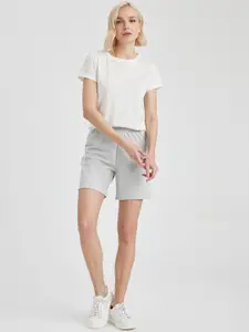 DeFacto Women Mid-Rise Regular Shorts