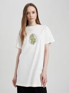 DeFacto Graphic Printed Cotton Longline T-shirt