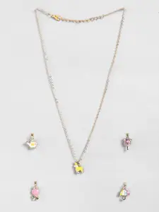 EL REGALO Girls Set Of 5 Charm Pendants With Chain