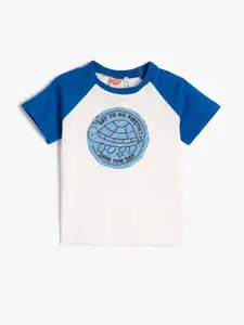 Koton Boys Graphic Printed Raglan Sleeves Pure Cotton T-Shirt