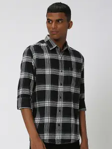 Mufti Tartan Checked Slim Fit Opaque Cotton Casual Shirt