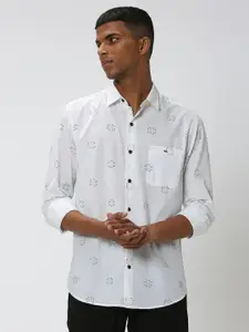 Mufti Slim Fit Geometric Printed Spread Collar Long Sleeve Cotton Casual Shirt
