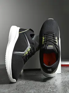 HRX by Hrithik Roshan Men Black Memory Foam Technology Running Shoes
