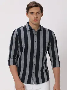 Mufti Striped Slim Fit Opaque Cotton Casual Shirt
