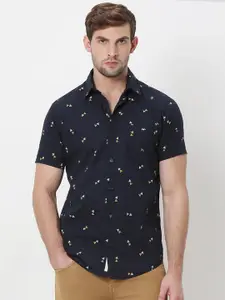 Mufti Geometric Printed Slim Fit Opaque Cotton Casual Shirt