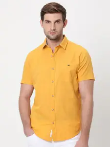 Mufti Slim Fit Spread Collar Casual Shirt