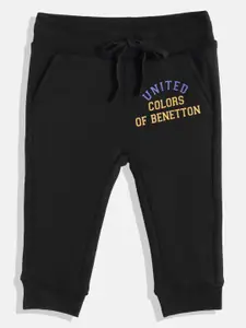 United Colors of Benetton Boys Brand Logo Printed Mid-Rise Joggers