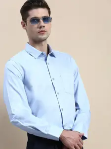 INVICTUS Standard Spread Collar Slim Fit Cotton Formal Shirt