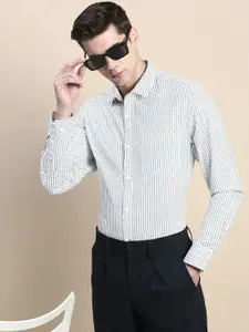 INVICTUS Standard Slim Fit Micro Ditsy Printed Cotton Formal Shirt
