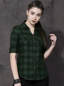Roadster Women Green & Black Regular Fit Checked Casual Shirt