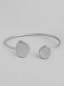 Calvin Klein Women Fascinate Crystal Studded Bangle