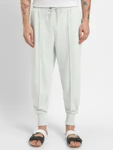 Bewakoof Air 1.0 Men Off White Relaxed-Fit Joggers