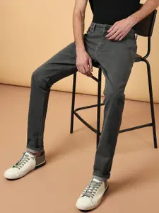 Wrangler Men Vegas Skinny Fit Low Rise Clean Look Light Fade Jeans