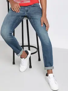 Lee Men Bruce Skinny Fit Clean Look Light Fade Stretchable Jeans