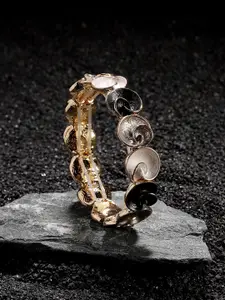 SOHI Gold Plated Elasticated Bracelet