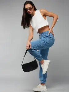 DOLCE CRUDO Women High-Rise Clean Look Lightweight Stretchable Denim Joggers