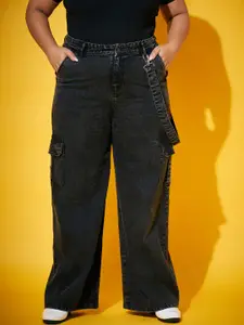 SASSAFRAS Curve Women Black Mid-Rise Comfort Straight Fit Stretchable Jeans
