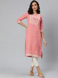 ETIQUETTE Women Floral Embroidered Sequinned Kurta