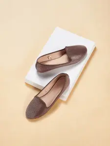 Forever Glam by Pantaloons Women Woven Design Loafers