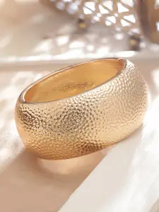 Rubans Voguish Eternal Radiance Gold-Toned Bracelet
